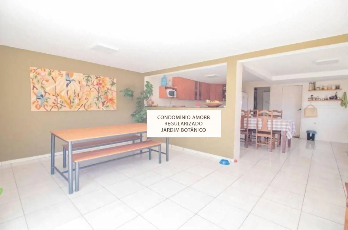 A GCASTRO IMÓVEIS VENDE !!!Vendo ótima casa no Condomínio Amobb - Jardim Botânic...