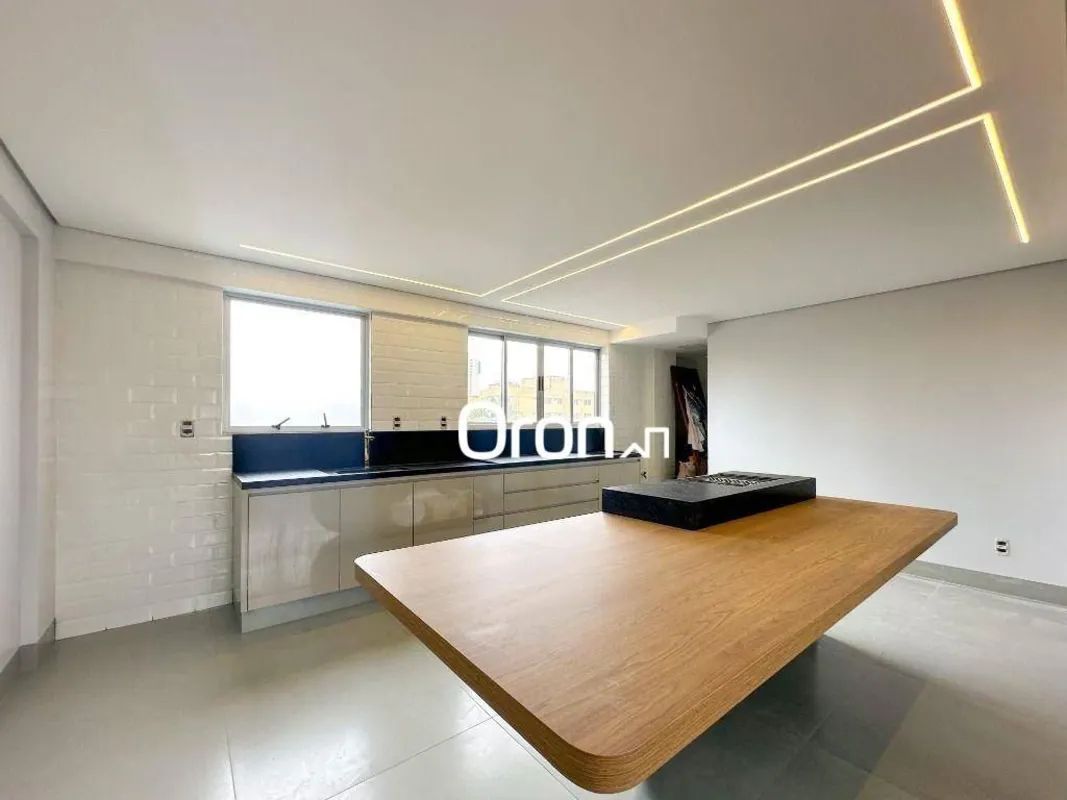 CÓDIGO DO IMÓVEL: AP5410LOCALIZAÇÃO: Em localização privilegiada, próximo ao Par...