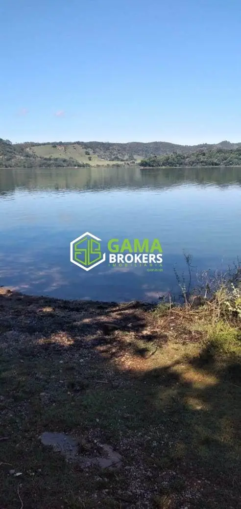 Vendo Excelente Terreno no Corumbá 4Terreno de 4000 m² QuitadoDe esquina com ene...