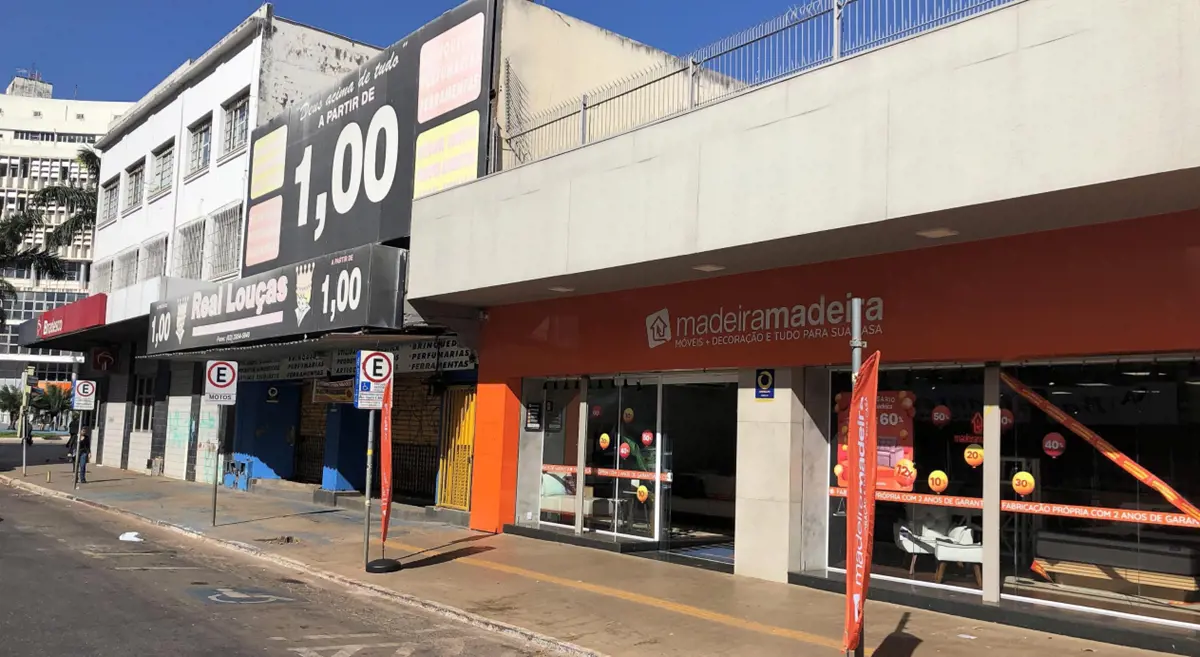 LOJA AV. ANHANGUERA | ABL TOTAL: 720 m²? Térreo com 360 m²? Mezanino com 360 m²?...