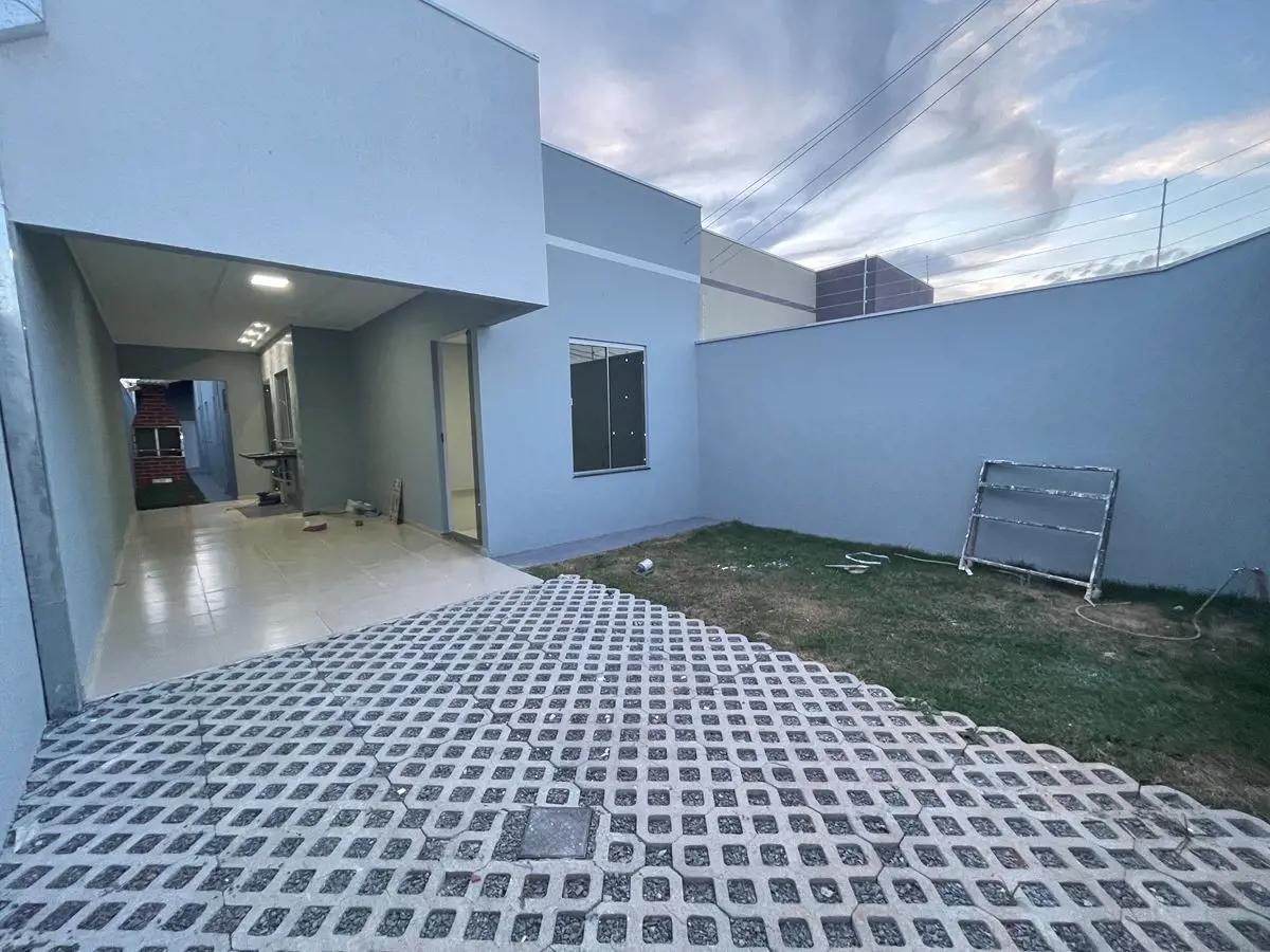 Setor Sul lll etapa Lote de 150 m²Construção 105 m²3 quartos sendo um suíte e es...