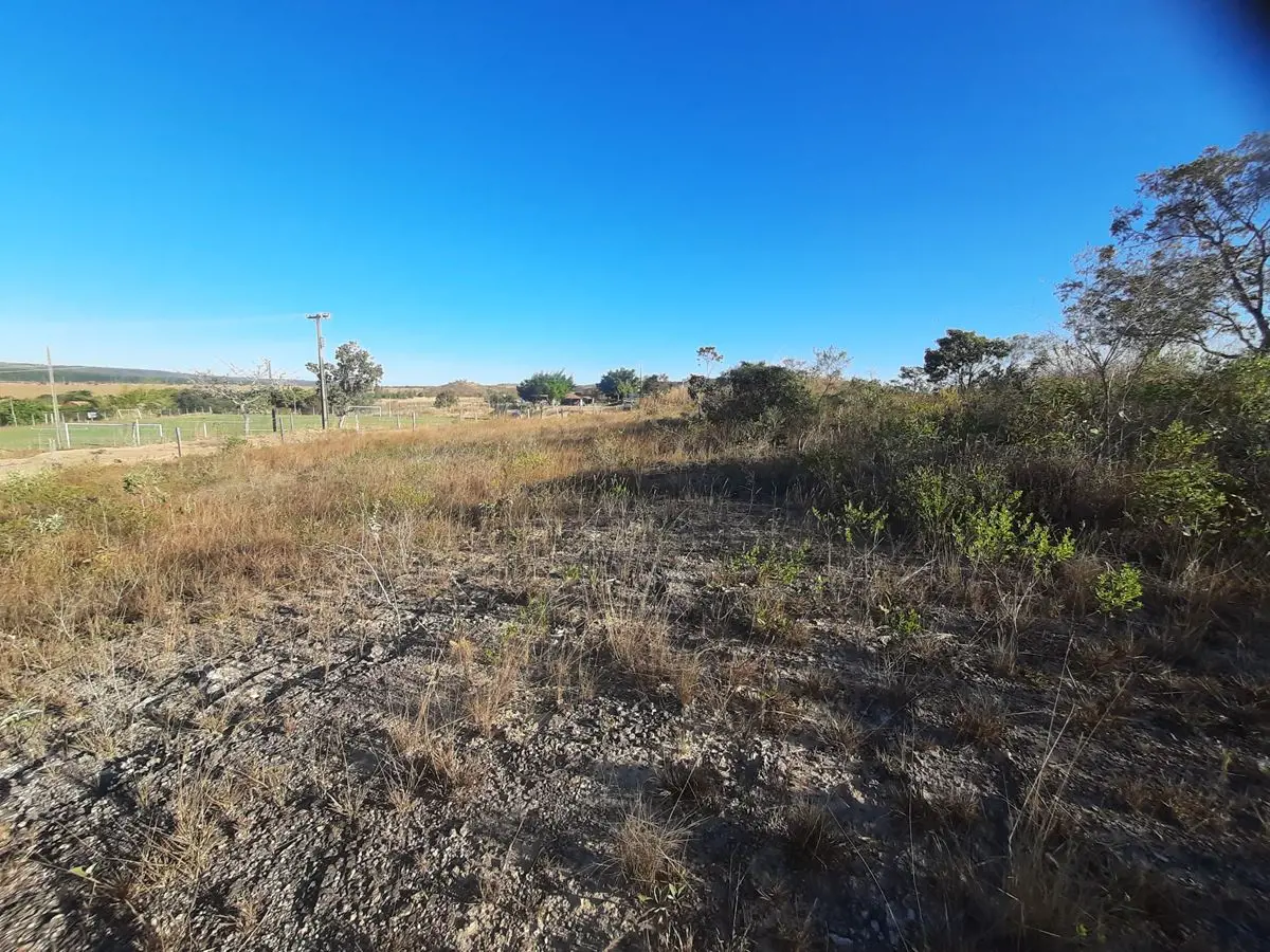 Descubra uma oportunidade única no Núcleo Rural Sítios Agrovale, em Planaltina, ...
