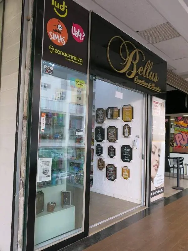 Esta é uma excelente oportunidade para quem busca uma loja comercial em uma das ...