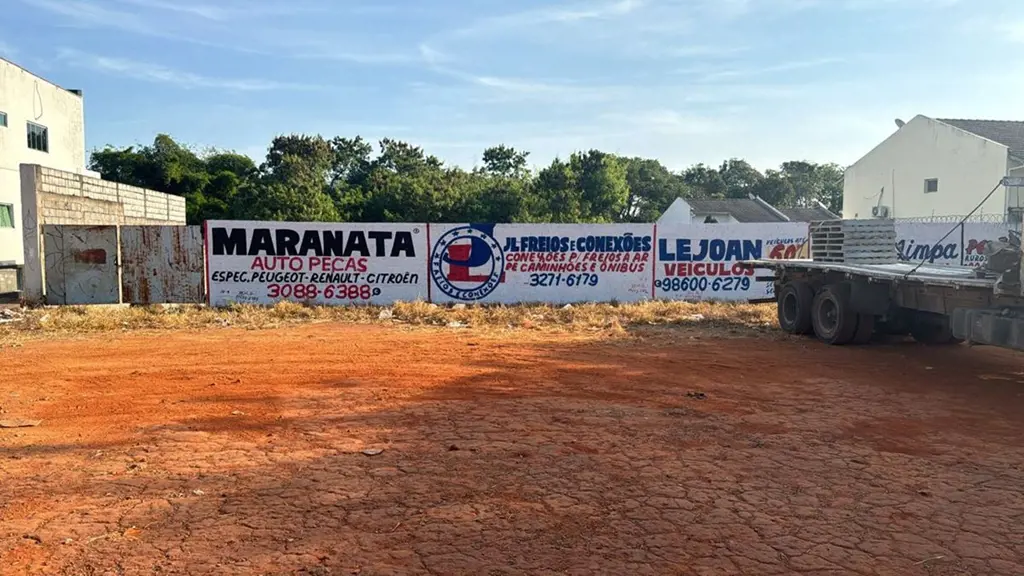 Oferto uma oportunidade única no Setor Jardim Europa em Goiânia, uma área à vend...