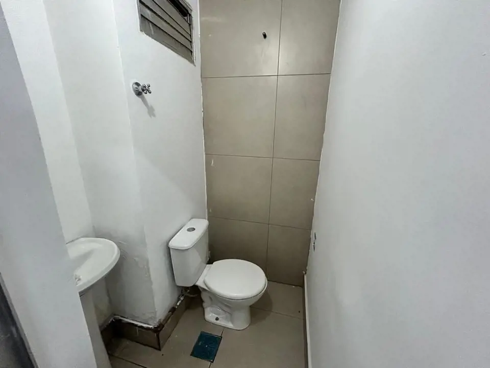 VILLA149859 - Última atualização: 24/10/26 23:30SALA COM BLINDEX,PINTURA NOVA, P...