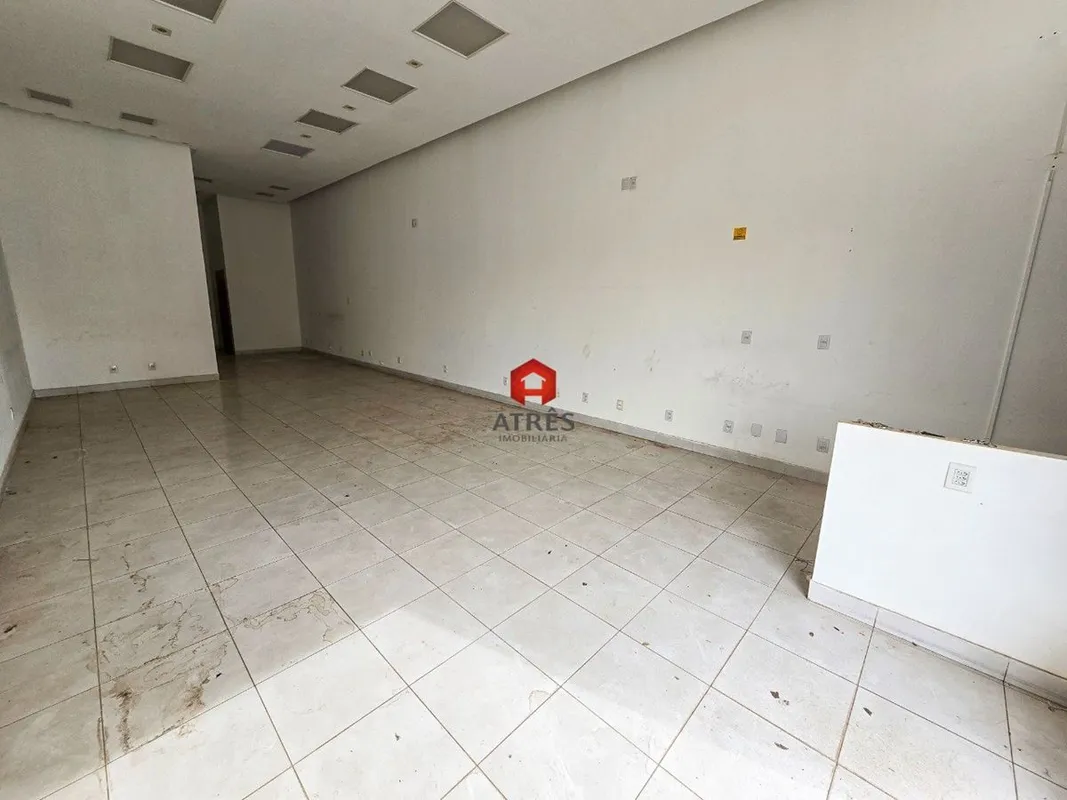 Localizado no Setor Parque Amazônia, com aproximadamente 78,25m² de área privati...
