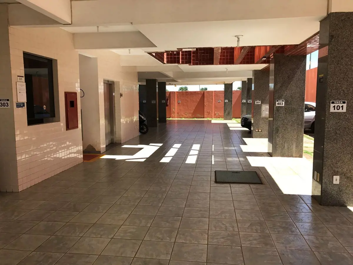 Ótimo apartamento para venda composto de: 02 Quartos com armários;Sala ampla com...